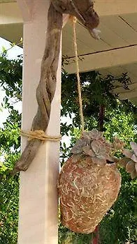 Dafnes Πανσιόν Φούρκα