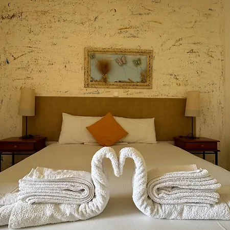 Dafnes 3* Φούρκα