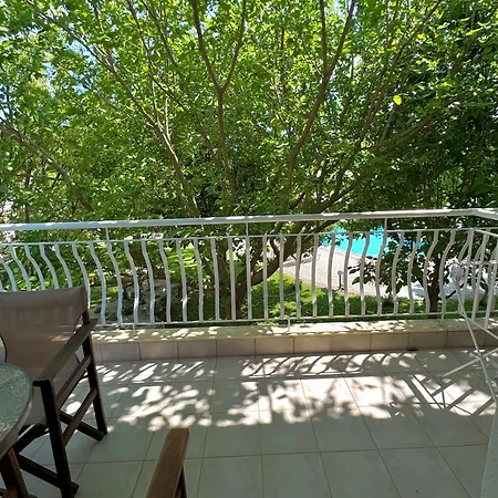 Dafnes 3* Φούρκα