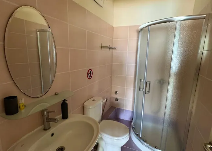 Dafnes Guest house 3*