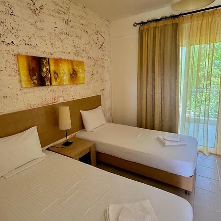 בית הארחה Dafnes פורקה