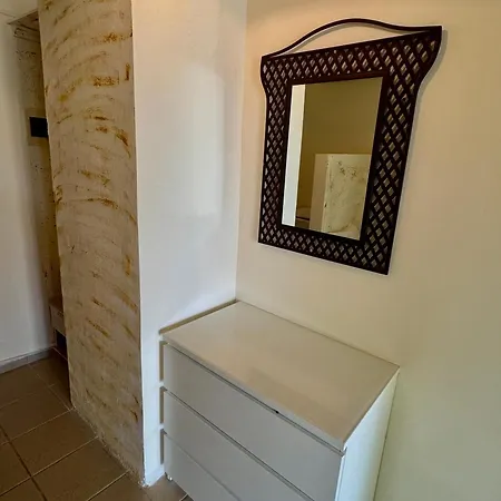 בית הארחה Dafnes 3*